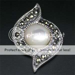 WHITE RAINBOW MOONSTONE & MARCASITE 925 SILVER PENDANT