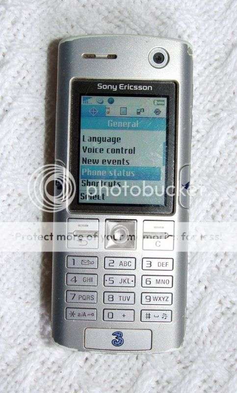 Vintage SONY-ERICSSON K608i in good condition, fully working.