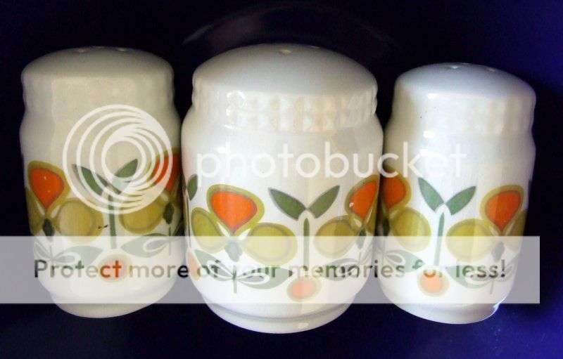 Mid-century Arabia style 3 piece salt and pepper set in great condition.