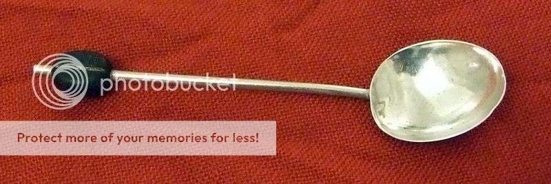 Vintage original hallmarked 1930 -31 Art Deco coffee spoon