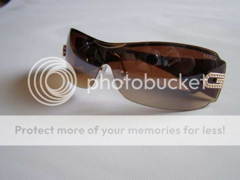 GOLD SUNGLASSES! Stunning