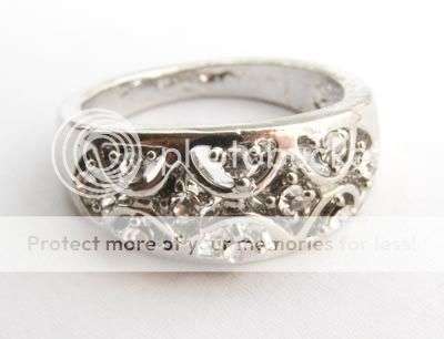 Stunning Designer Crystal Ring Size 7