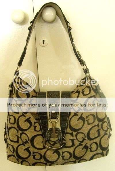 Stunning Authentic GUESS designer handbag *USED ONCE!*