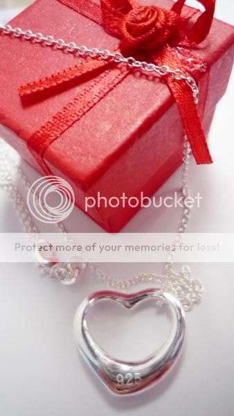 Stunning 925 Sterling Silver Single Heart Neckace Pendant