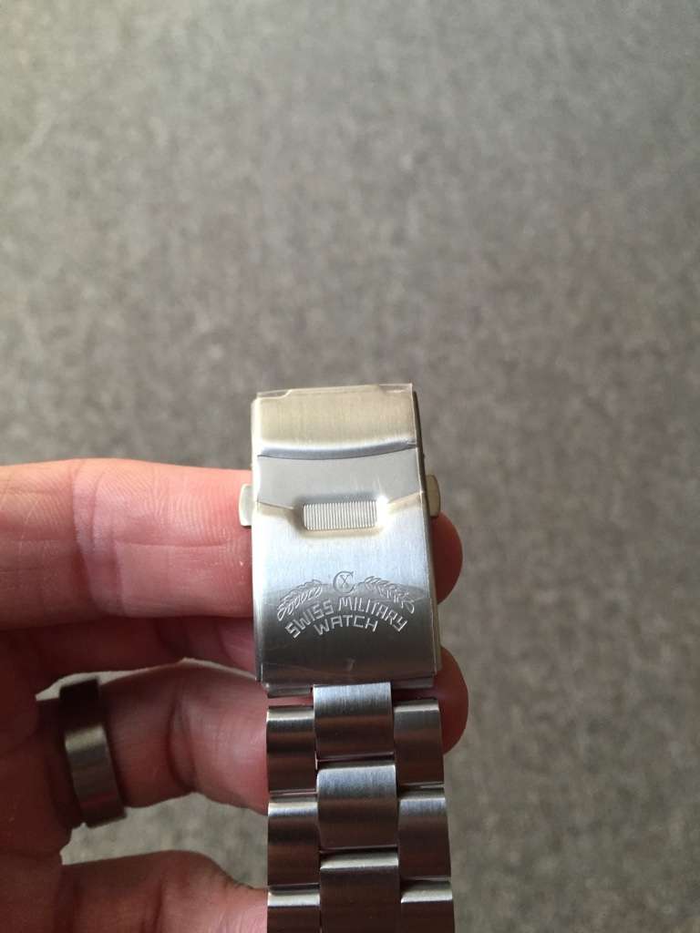 **R14 000.00 @ RETAIL** CX SWISS MILITARY®  "SEA WOLF" 1000m SW I CHRONOGRAPH WATCH