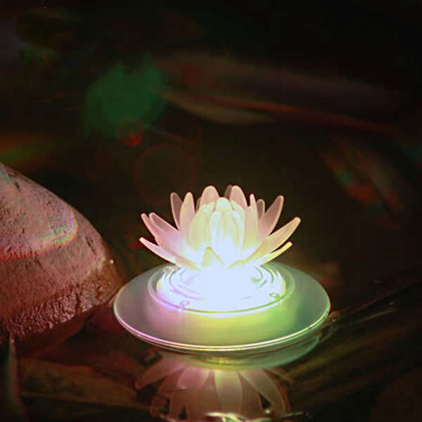 Multicolor Solar LED Floating Light Garden Pond Decorations