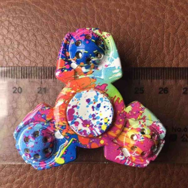 EDC Camouflage Hand Fidget Tri-Spinner Finger Spinner Focus Reduce Stress Tool