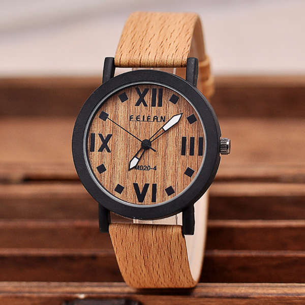 FEIFAN Men Women Vintage Wood Grain Roman Number Quartz Watch