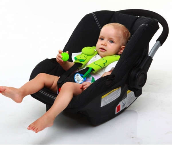 Benbat Baby Seat Belt Shoulder Pad Children Protective Safe Fit Thickening Car Safety Belt