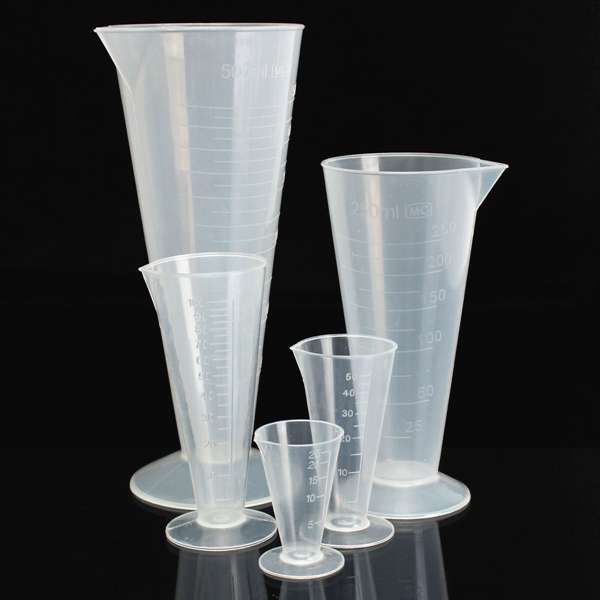 25ml To 500mL Plastic Graduated Measuring Cylinder Tube With Round Base And Spout