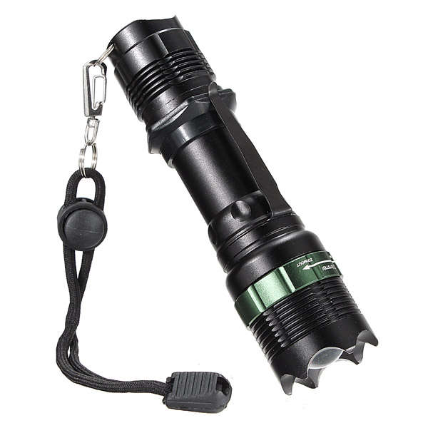 XM-L T6 900lumens 7W Super Bright Zoomable LED Flashlight