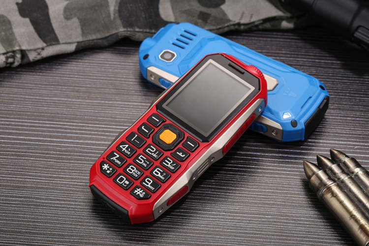 GOFLY S7000 2.0 Inch 3800mAh OTG Flashlight FM MP3 Power Bank Dual SIM Outdooors Mini Feature Phone