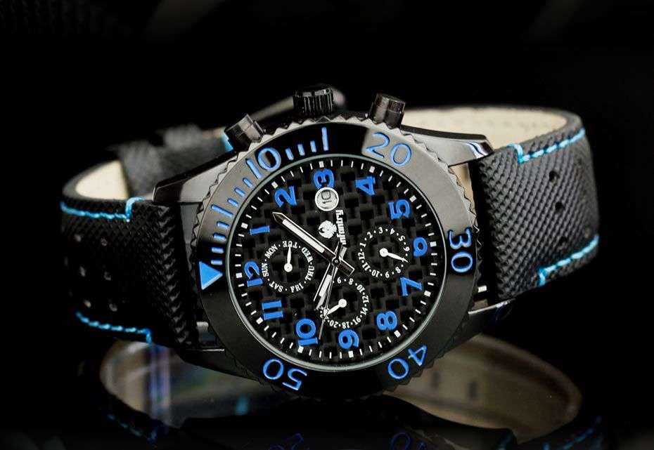 INFANTRY MILITARY CO. DESERT STORM TANK CHRONOGRAPH CONTRAST STITCH WATCH BOXED & LOADED!!