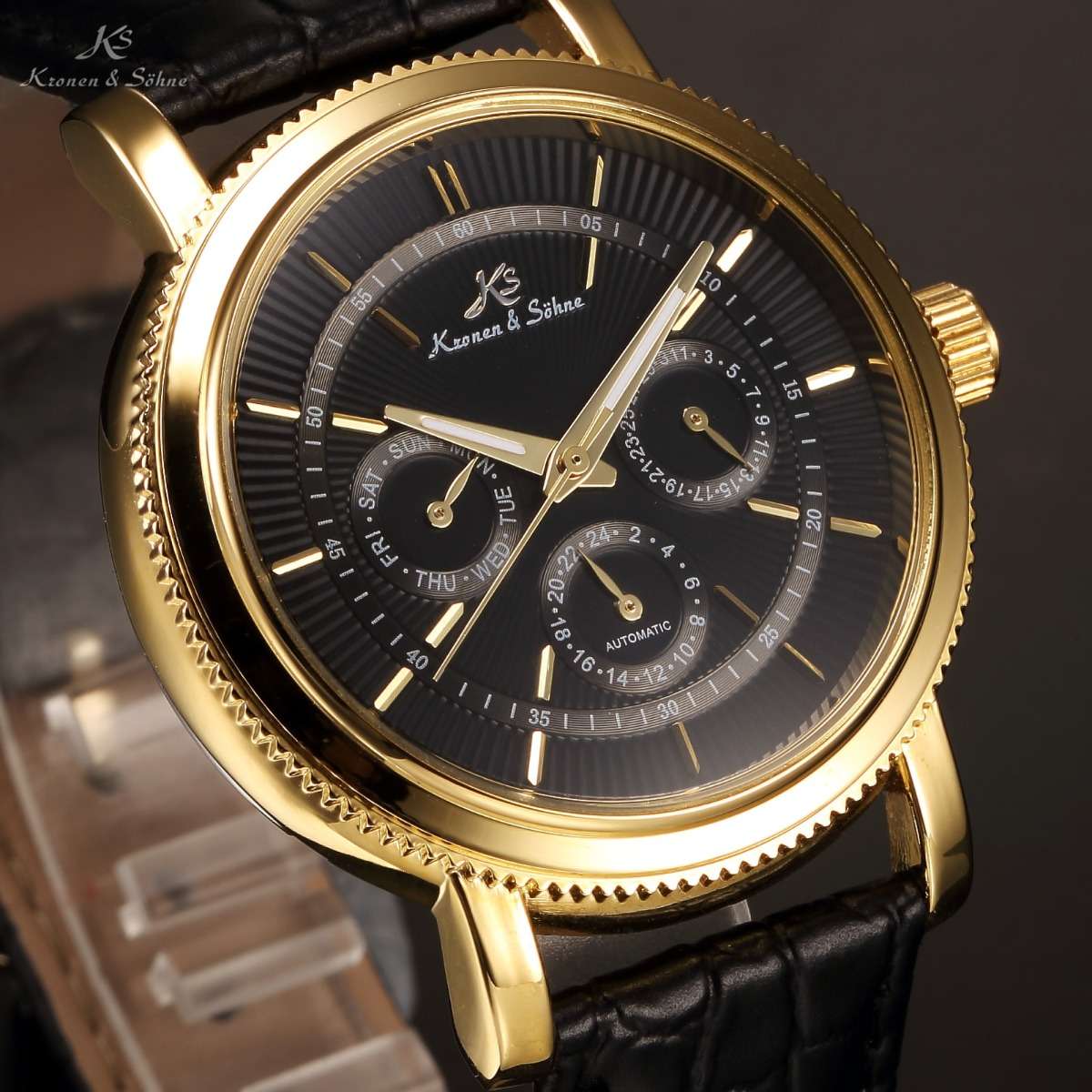 KRONEN & SOHNE Voyager Chronograph AUTOMATIC Explorer Watch w/ BOX AND PAPERS