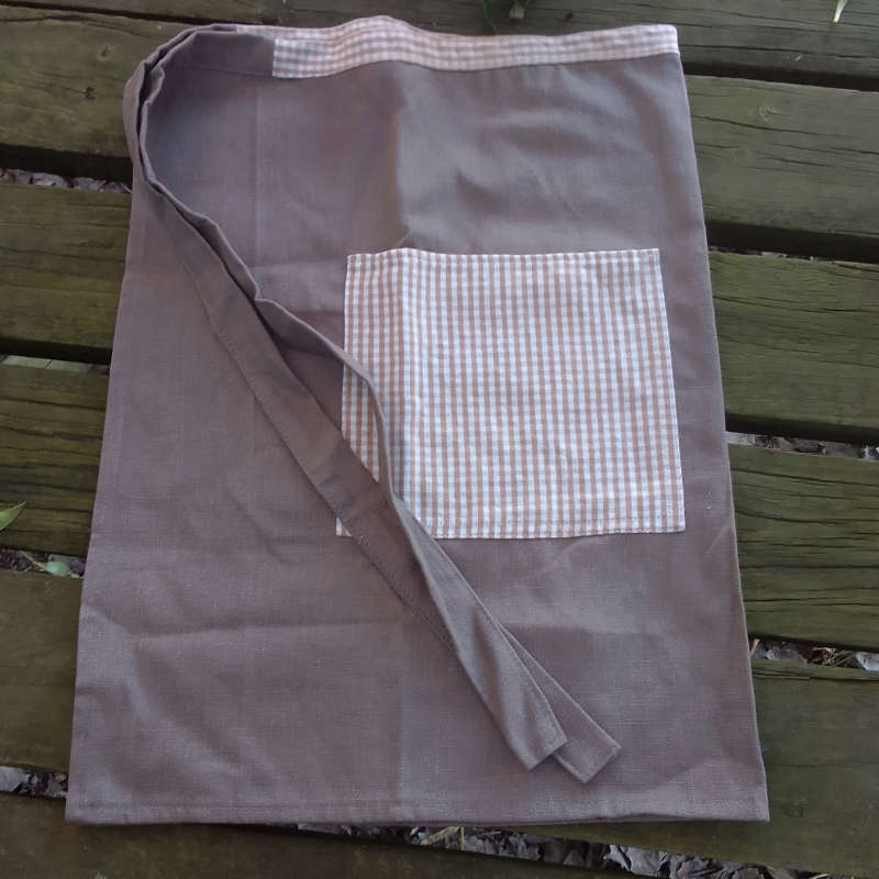 Half Brown Apron
