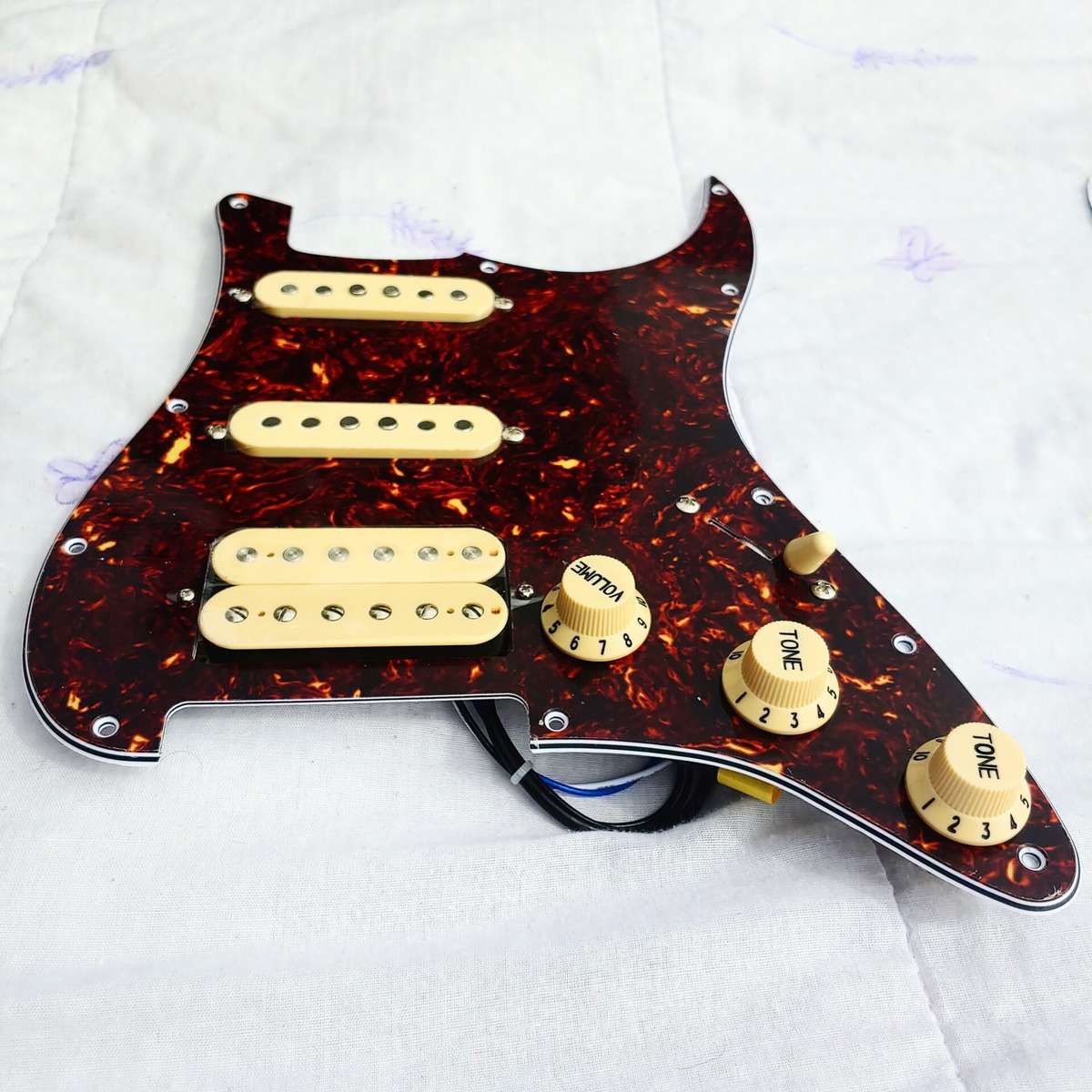 HSS Prewired Pickguard Loaded  with Alnico 5 Pickups and Auto Coil Split- Brown Tortoise