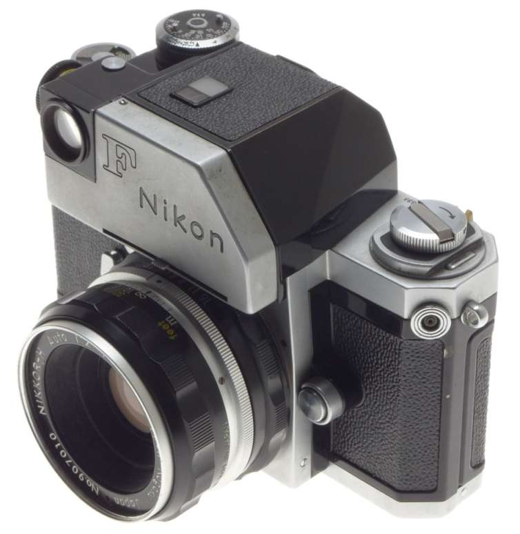 Chrome nikon f 35mm film slr camera photomic meter nikkor-h 1:2 f=50mm kogaku lens - Nikon