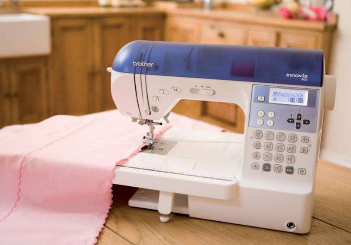 Brother Innov-S 400 Sewing Machine (Nv400) - Brother 615