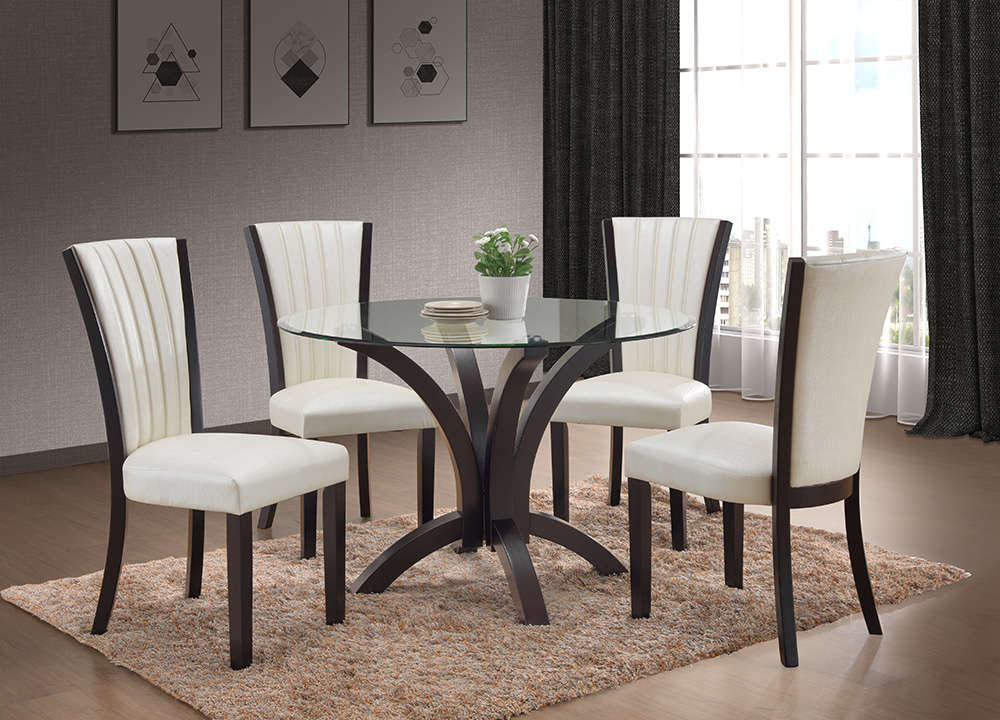 Carmella Dining Suite