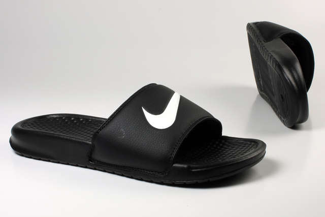 NIKE - BENASSI SWOOSH 312618-011