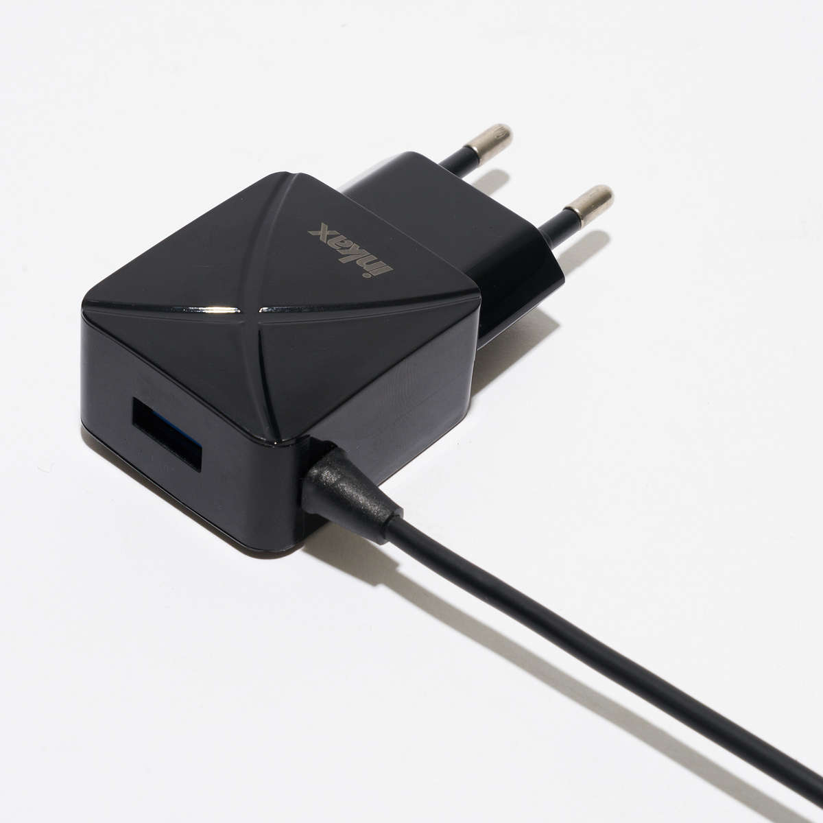 INKAX  CD-62 Type-C 5V 1A (BLK)