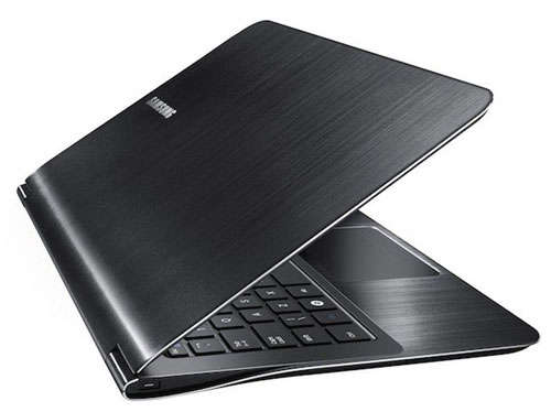 i5 Samsung 900X3A Intel Core i5 THINEST LAPTOP ON MARKET DONT LOOSE OUT