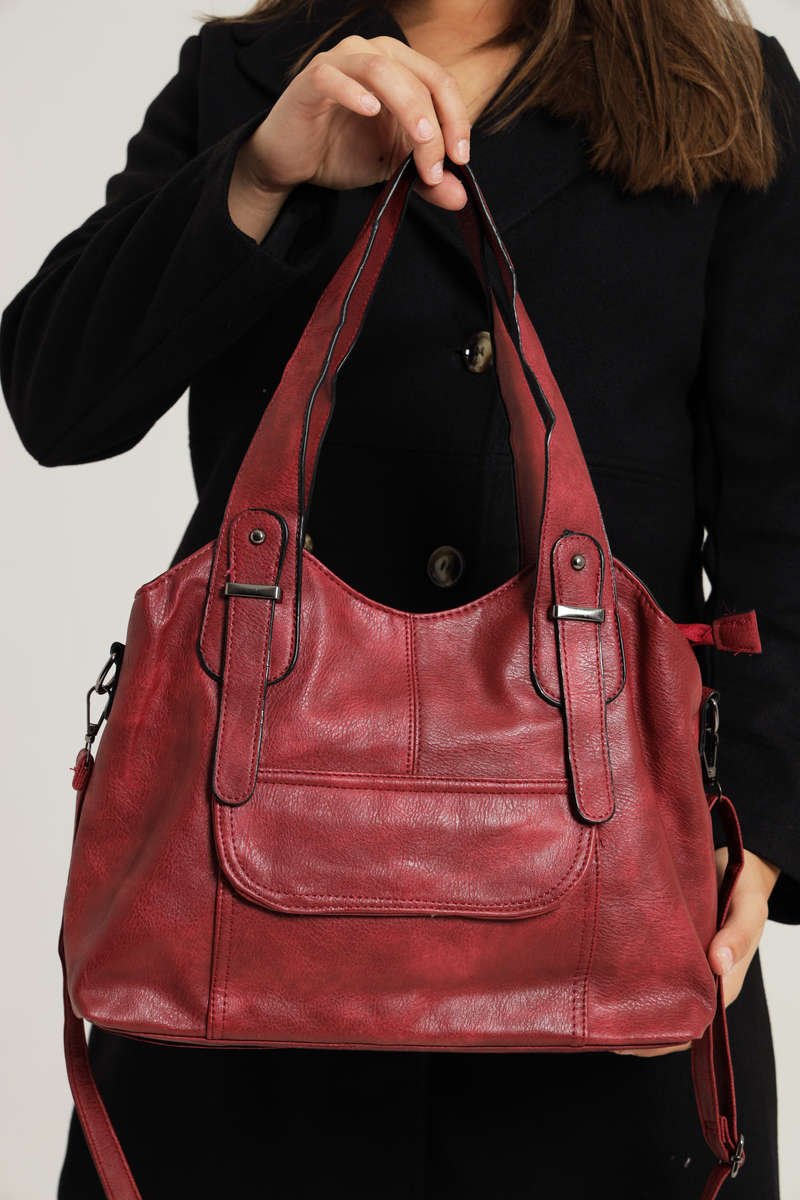 Ladies Faux Leather Handbag With Multiple Compartments Red