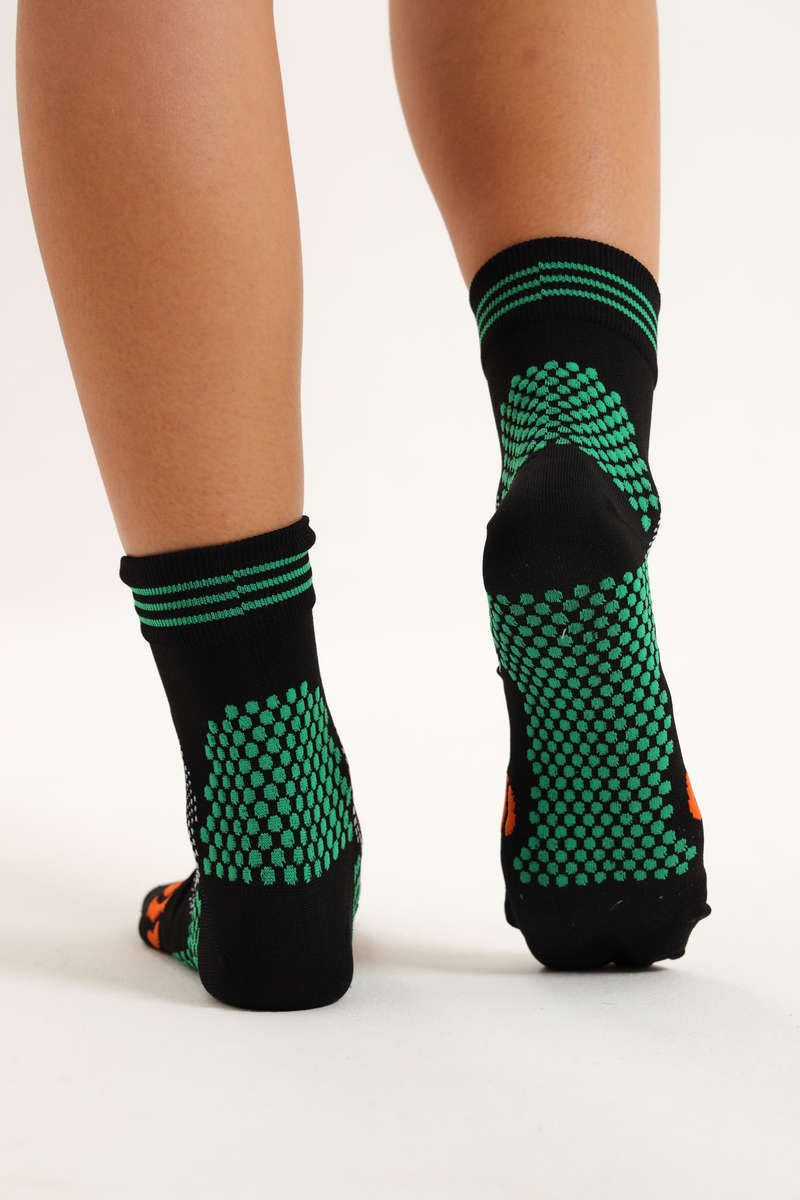 Senza Sport® Ankle Length Compression Socks Fit UK4 To UK12