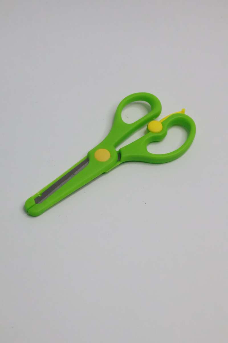 Children Safety Scissors 13cm Art and Craft Scissors for School Students