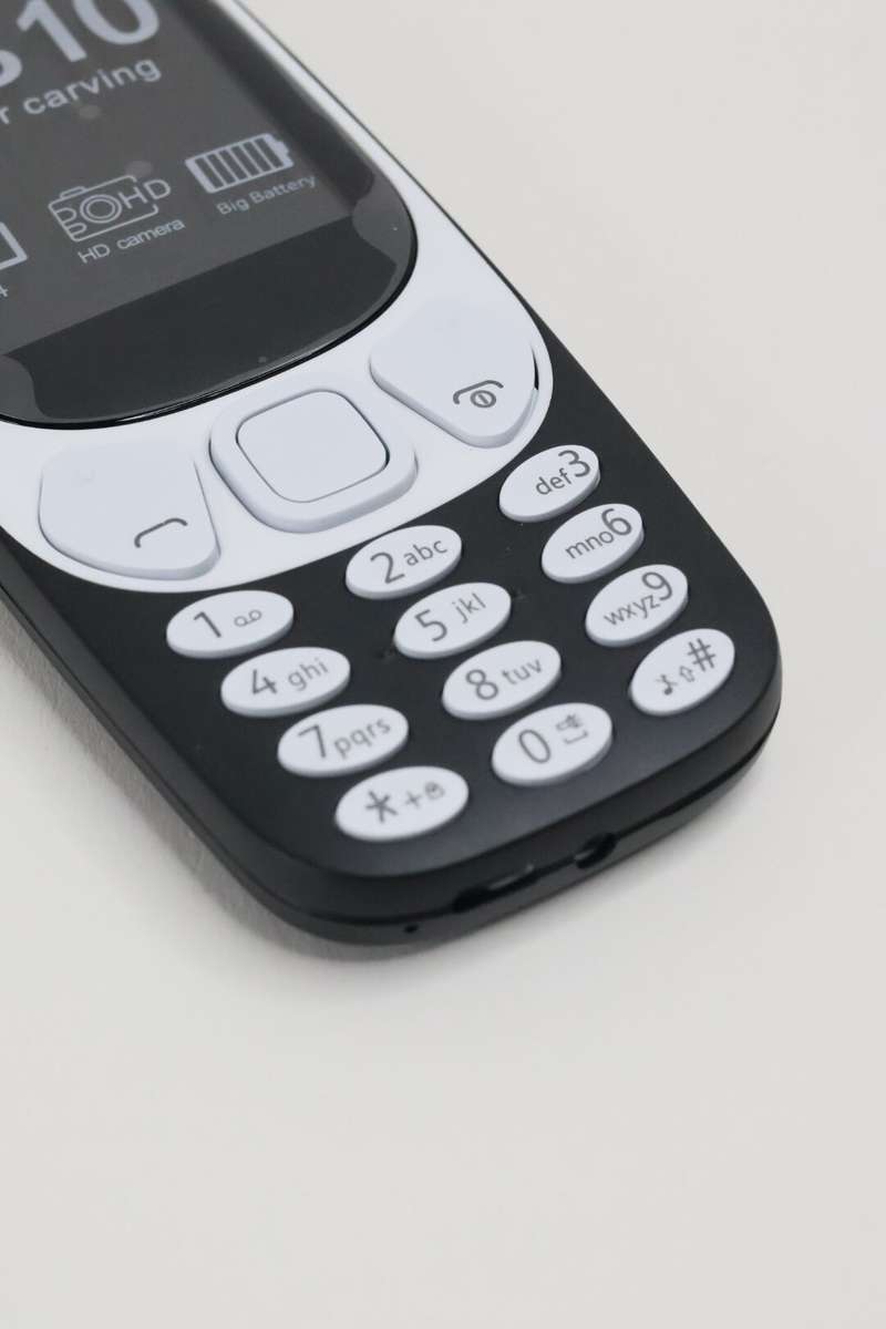 Classic 3310 Dual Sim Emergency Parent Phone or Kids Pick-Up-Phone