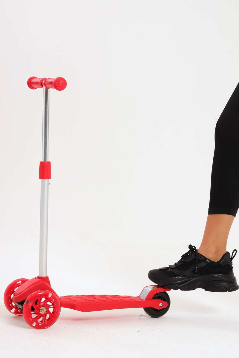 Senza® Heavy Duty 3 Wheel Scooter