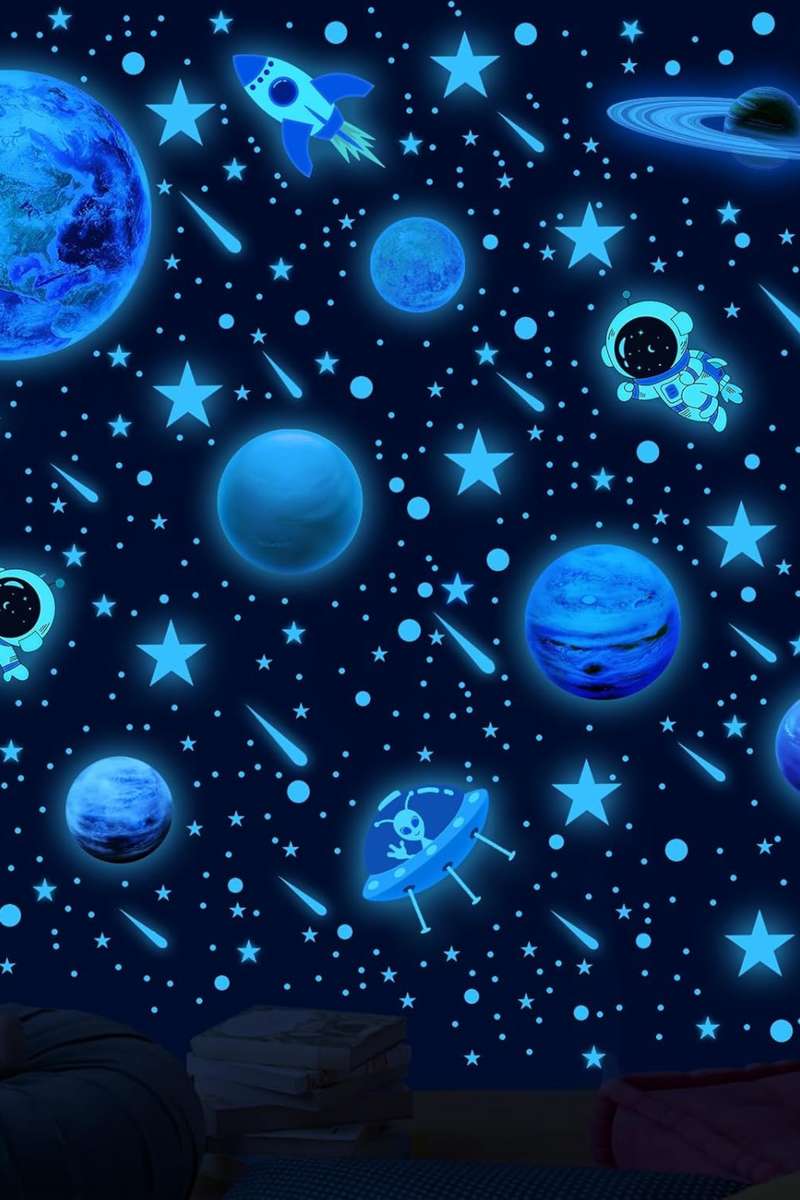 Senza® 16 Piece Galaxy Glow In The Dark Stick On