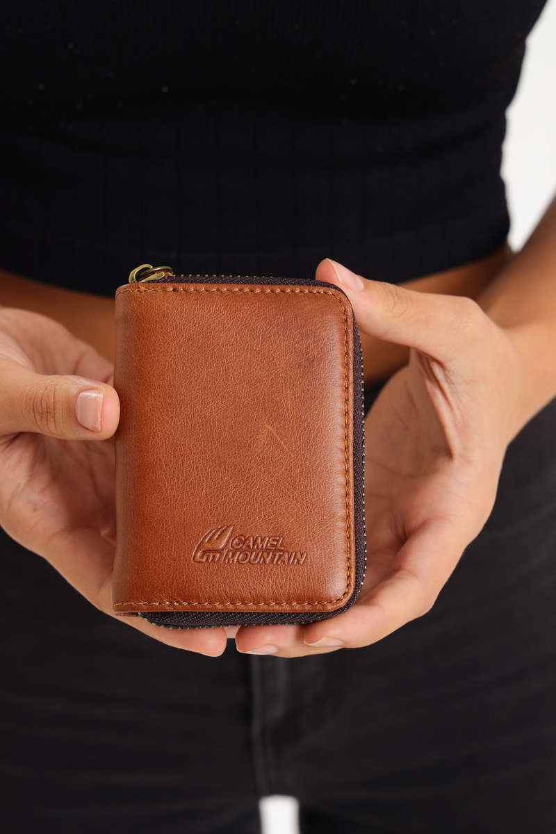 Camel Mountain RFID Geniun Leather Zipp-Around Multiple Card Wallet