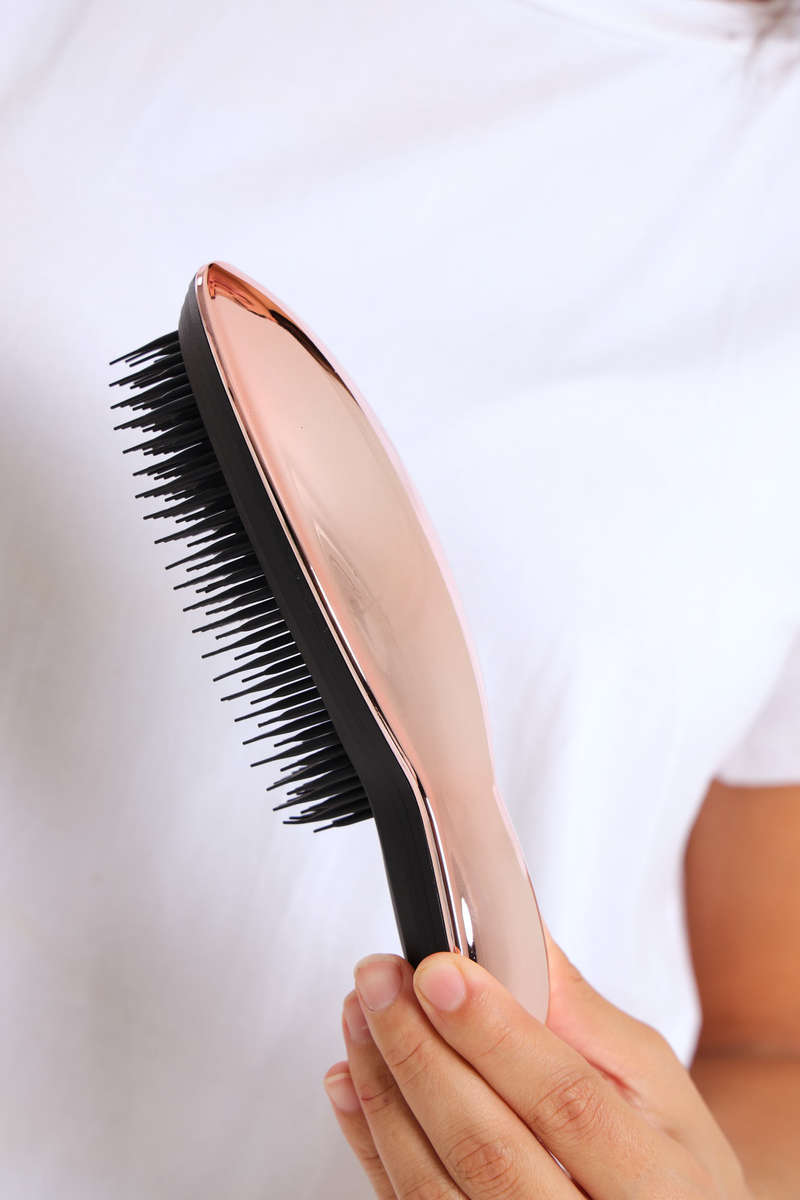 Senza® Wet &amp; Dry Detangler Hair Brush