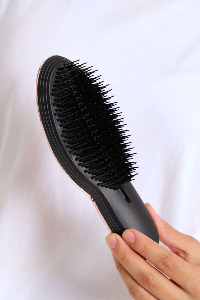 Senza® Wet &amp; Dry Detangler Hair Brush