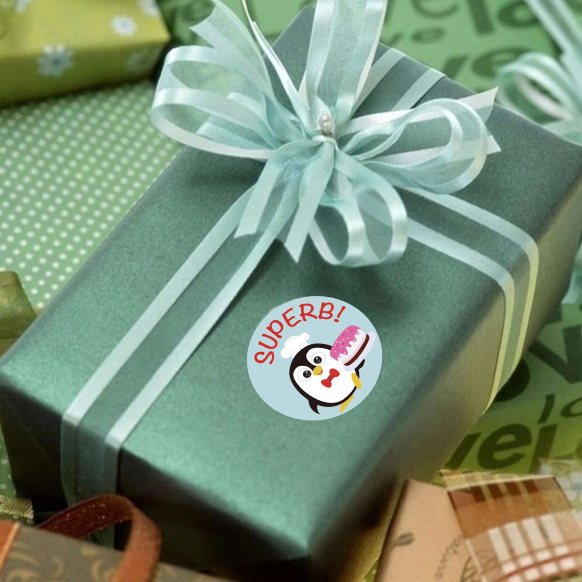 150pcs/roll `Super` Reward Sticker 8 Designs Cartoon Animals Words Sticker REF0386