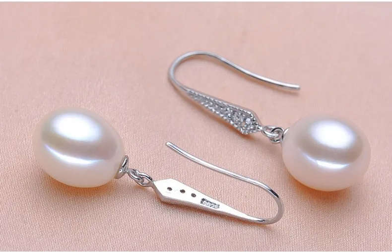 100% Natural Freshwater Pearl - Genuine 925 Sterling Silver Earring - Purple