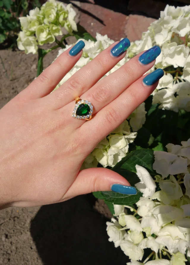 ***STUNNING*** Simulated Emerald and white CZ diamond simulant 18k GP Royal Line Cocktail Ring