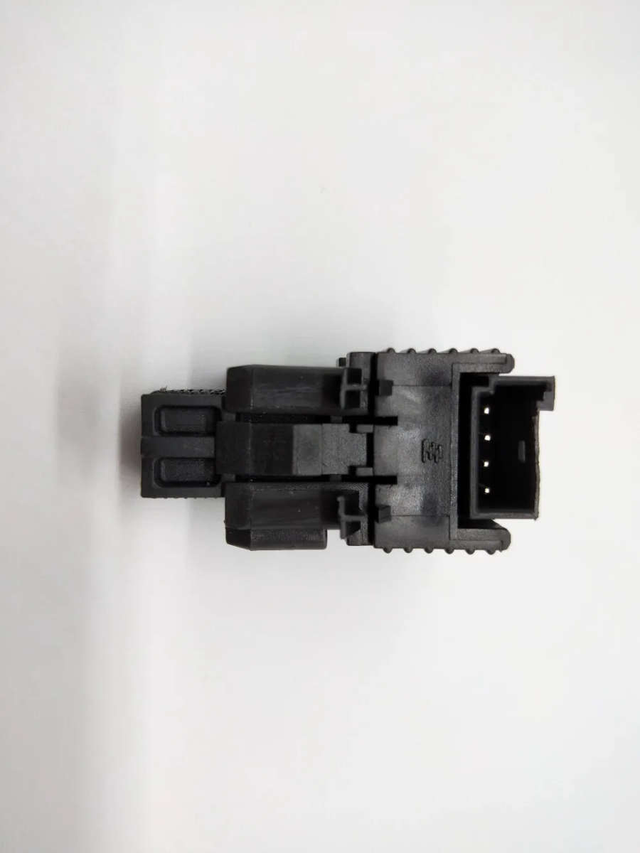 Brake Light Switch For BMW 1 3 5 6 7 SERIES X1 X3 X4 X5 X6 Z4 MINI