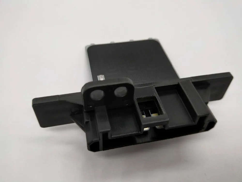 Blower Motor Regulator For Nissan Almera N15 Primera P11