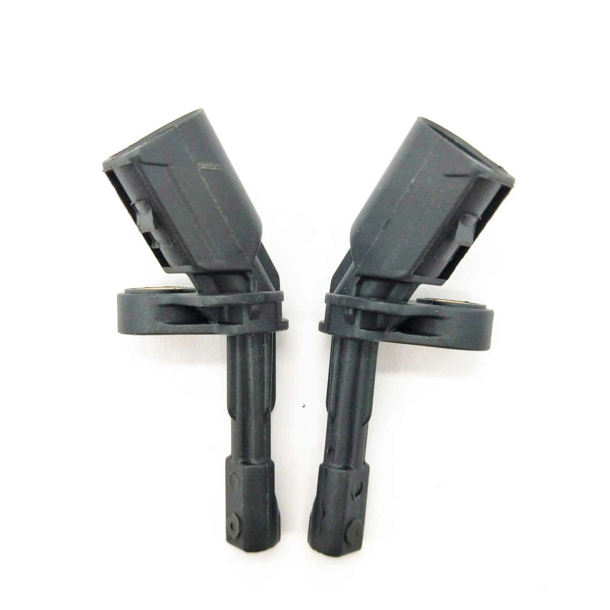 2pcs Rear Left &amp; Right ABS Wheel Speed Sensor For Audi A3 Q3 TT Seat for Skoda Amarok Caddy CC