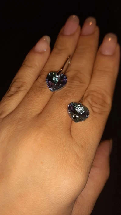 GENUINE Heart Crystals Earring From SWAROVSKI - Crystal Vitrail Light