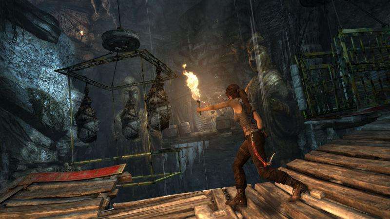 Tomb Raider - Essentials (PlayStation 3)