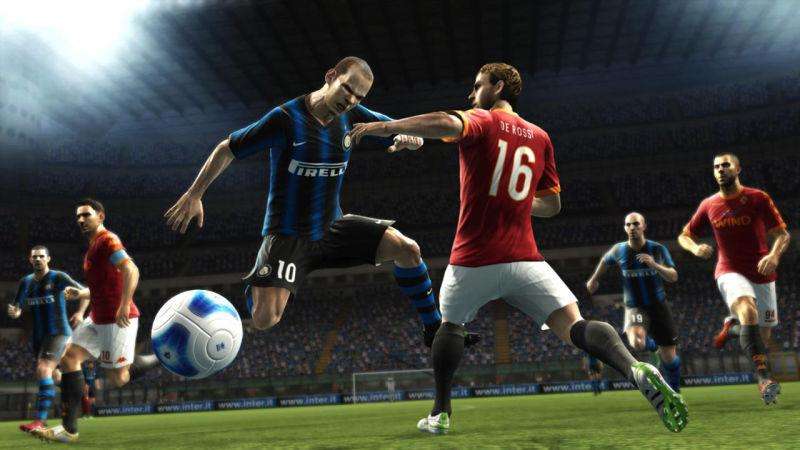 PES 2010: Pro Evolution Soccer - Platinum (PlayStation 2)