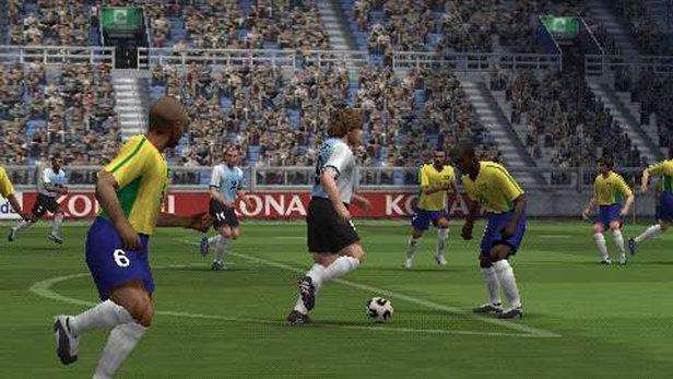 Pro Evolution Soccer 5 (PlayStation 2)