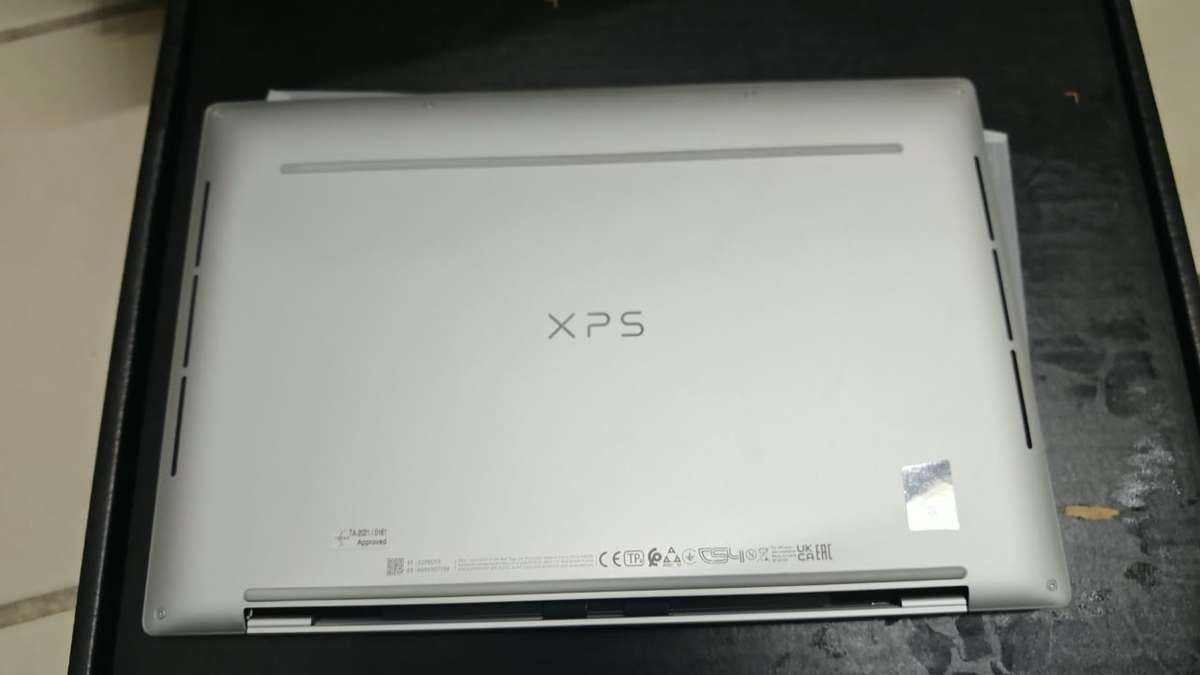Dell XPS 9320 Laptop  Core i7 12th Gen, 16GB RAM, 512GB SSD | Grade A