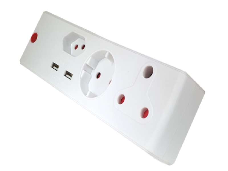 ELECTRICMATE 3 Way Adaptor + 2 Usb 2.1A