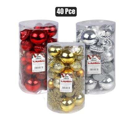 Xmas tree decor balls & snowflakes 40 Piece