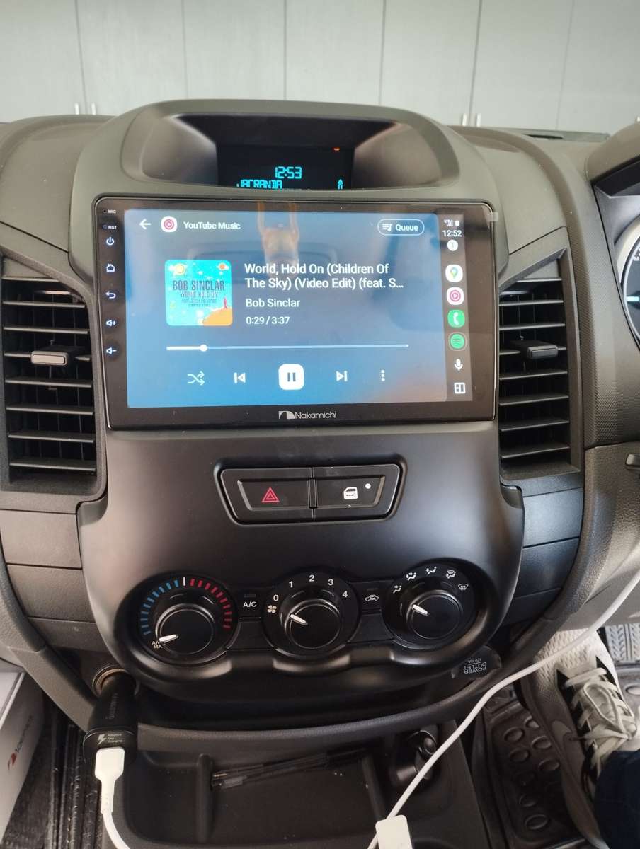 Ford Ranger T6 (Clarion) 9 inch OEM Replacement Radio Android Auto/Apple Carplay