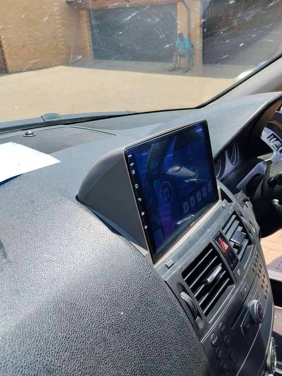 Merc C-Class W204 (2007-2014) (JVC) Oem Replacement Radio 9 inch Android Auto/Apple Car Play
